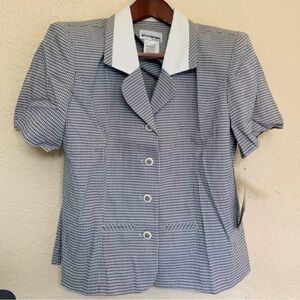 Vintage PETITE PERCEPTIONS by IRENE B Short Blazer Jacket Size 10P Grey Color